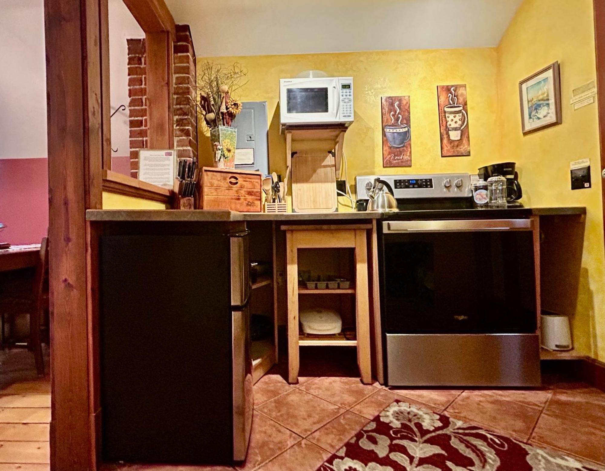 Mistisos Place Vacation Rentals ネルソン エクステリア 写真